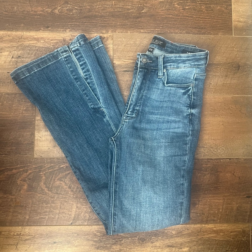 Judy Blue Slim Bootcut w/ Slit 💙🔥